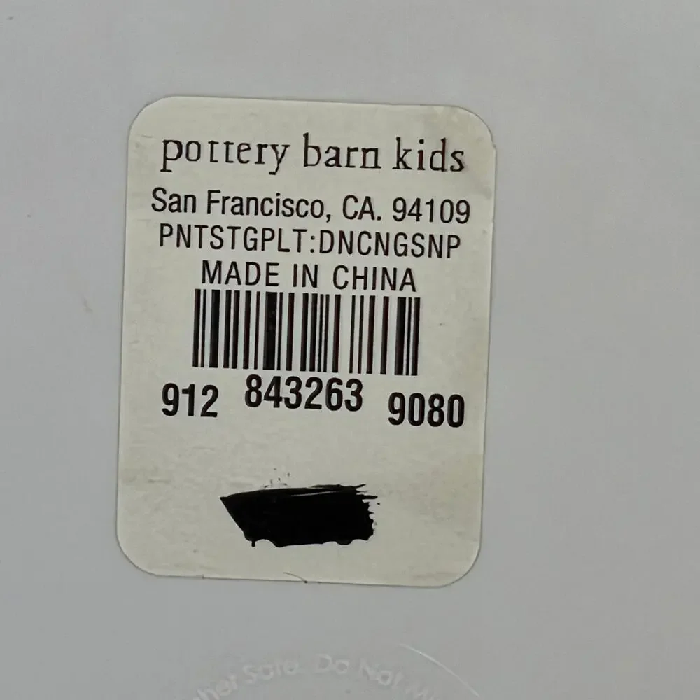 POTTERY BARN KIDS PEANUTS MELAMINE PLATES – SNOOPY & CHARLIE BROWN – SET OF 2